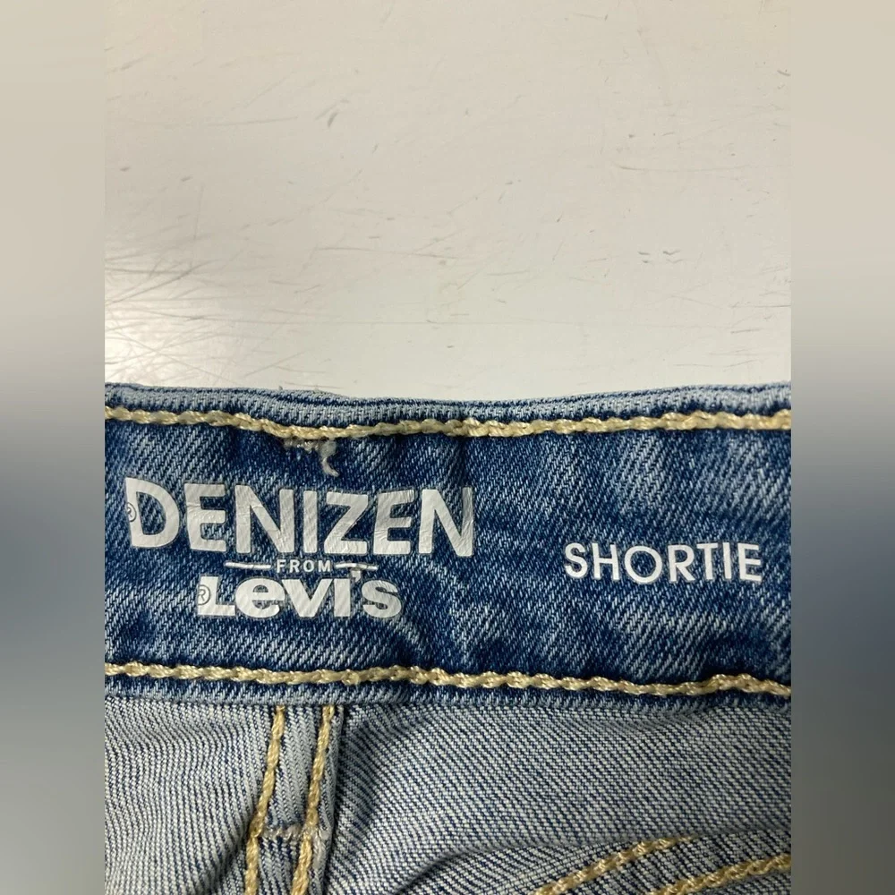 Denizen w26 shortie shorts light wash - Picture 3 of 8